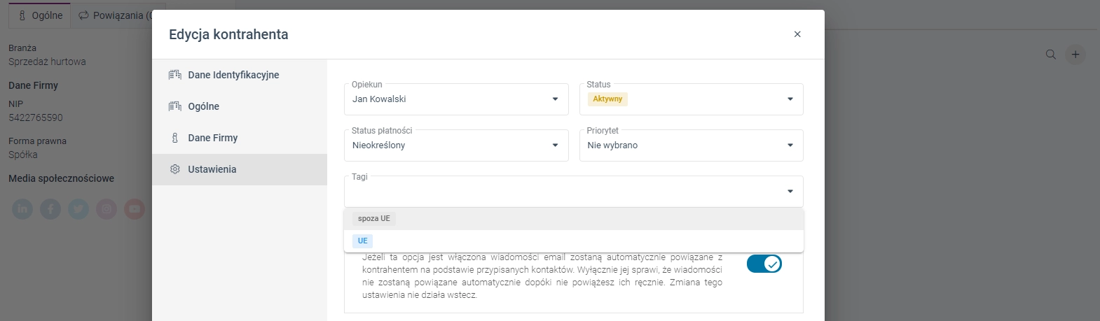 Zrzut ekranu przedstawiający edycję tagów dla kontrahenta. 