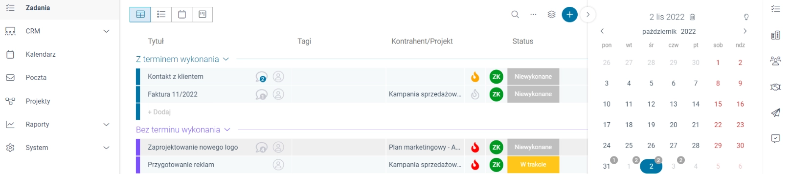 Niebieska ikona komentarza na liście zadań, wskazująca na nieprzeczytaną wiadomość. 